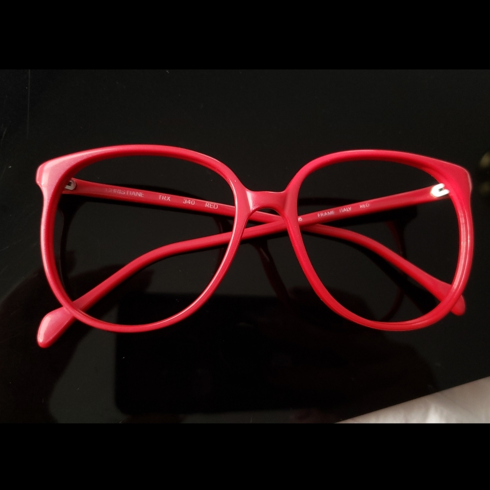 Vintage Red Christiane frames